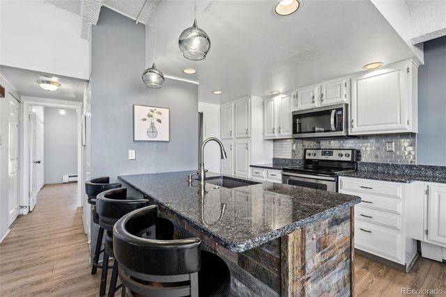 512 Tenderfoot Street 123, Dillon, CO 80435