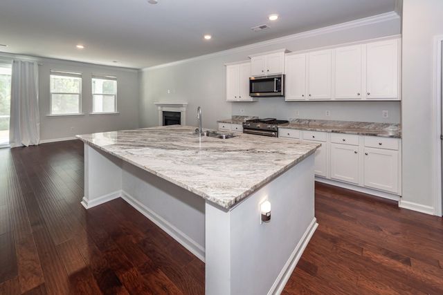 480 Oak View Way, Summerville, SC 29483