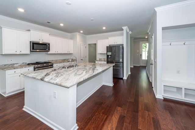 480 Oak View Way, Summerville, SC 29483