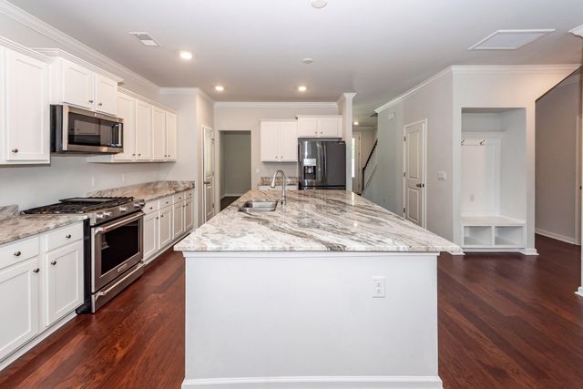 480 Oak View Way, Summerville, SC 29483