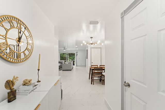 339 Timberwalk Trail, Jupiter, FL 33458