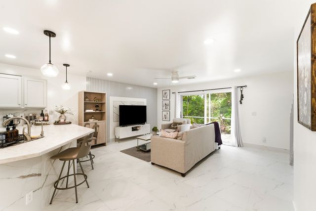 339 Timberwalk Trail, Jupiter, FL 33458