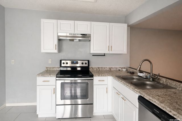 5610 Summer Fest, San Antonio, TX 78244