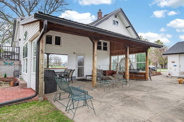 655 2nd Street, Waukee, IA 50263