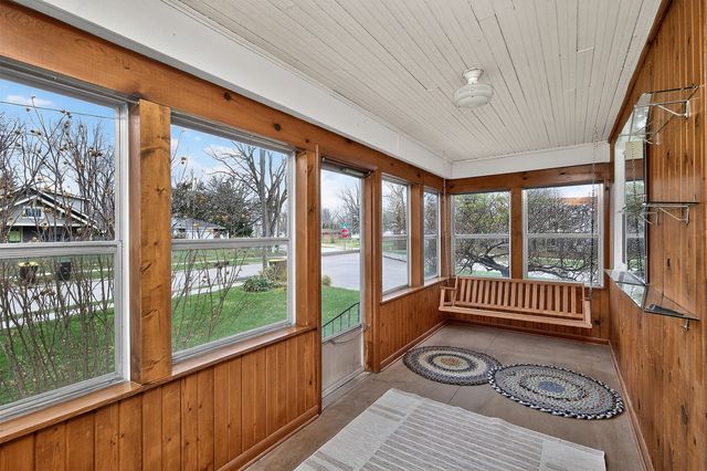 655 2nd Street, Waukee, IA 50263