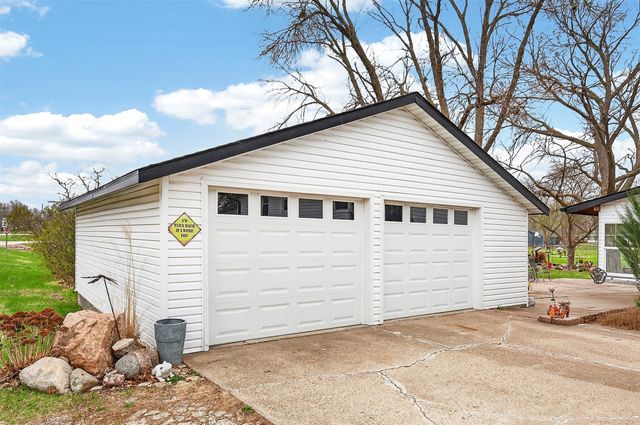 655 2nd Street, Waukee, IA 50263