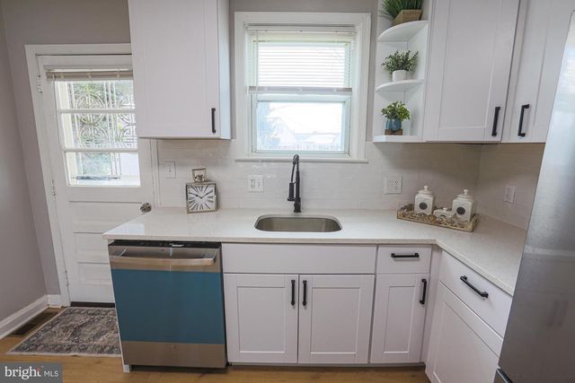 6515 HAZELWOOD CT, Baltimore, MD 21237