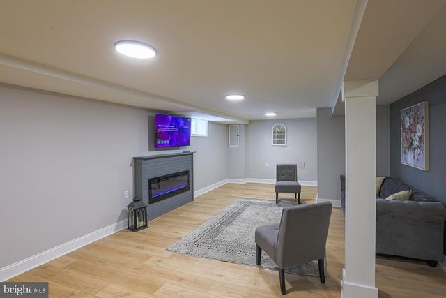 6515 HAZELWOOD CT, Baltimore, MD 21237