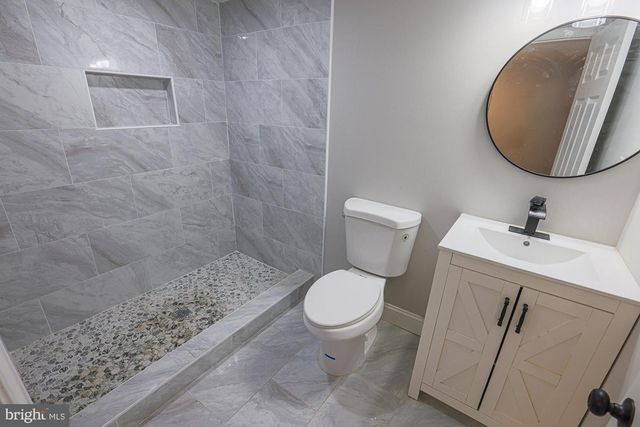 6515 HAZELWOOD CT, Baltimore, MD 21237