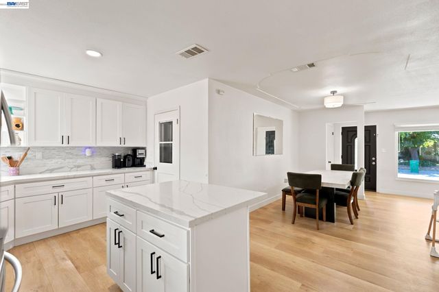 2351 W Euclid Ave, Stockton, CA 95204