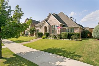 2429 Lady Of The Lake Boulevard, Lewisville, TX 75056