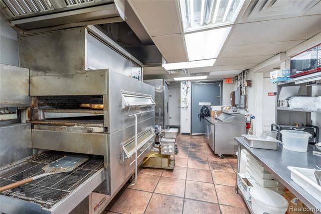 3964 W Jefferson Avenue, Ecorse, MI 48229