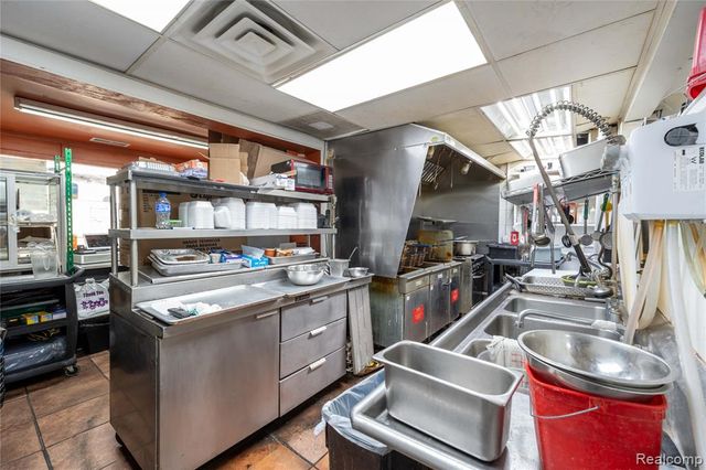 3964 W Jefferson Avenue, Ecorse, MI 48229