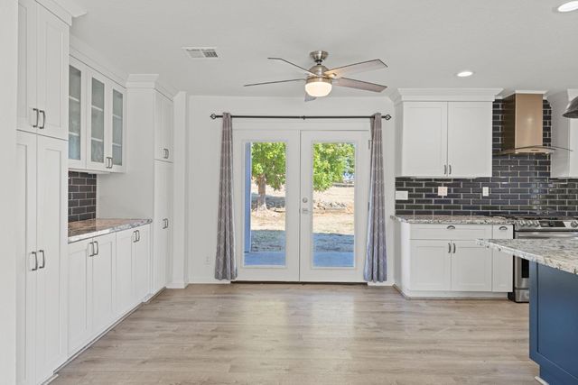 1206 Los Robles Rd, Placerville, CA 95667