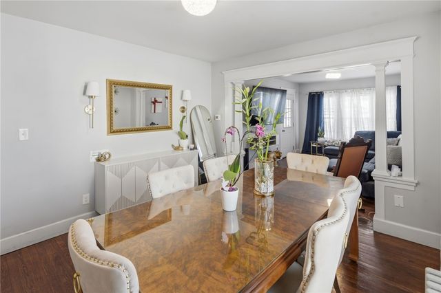 526 Post Road, Warwick, RI 02888