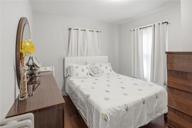 526 Post Road, Warwick, RI 02888