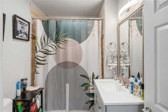 526 Post Road, Warwick, RI 02888