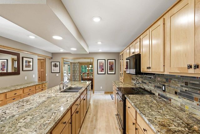 8901 Timber Wolf Trail, Madison, WI 53717