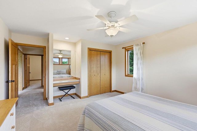 8901 Timber Wolf Trail, Madison, WI 53717
