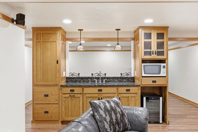 8901 Timber Wolf Trail, Madison, WI 53717