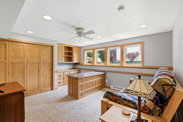 8901 Timber Wolf Trail, Madison, WI 53717