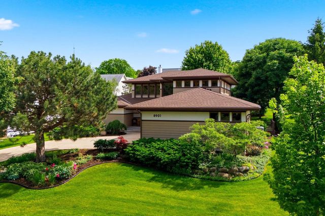 8901 Timber Wolf Trail, Madison, WI 53717