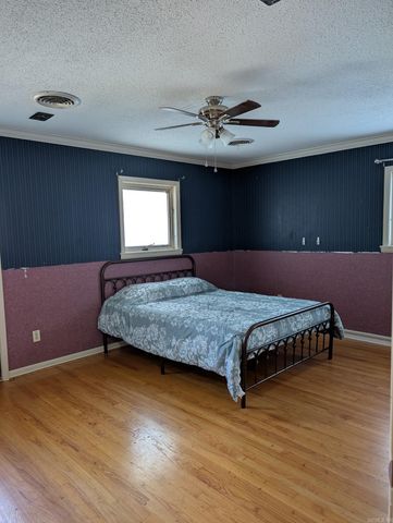 117 Avalon Pl, Helena, AR 72342