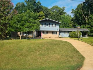 117 Avalon Pl, Helena, AR 72342