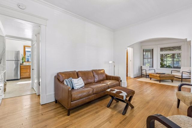 1817 Dayton Avenue, Saint Paul, MN 55104