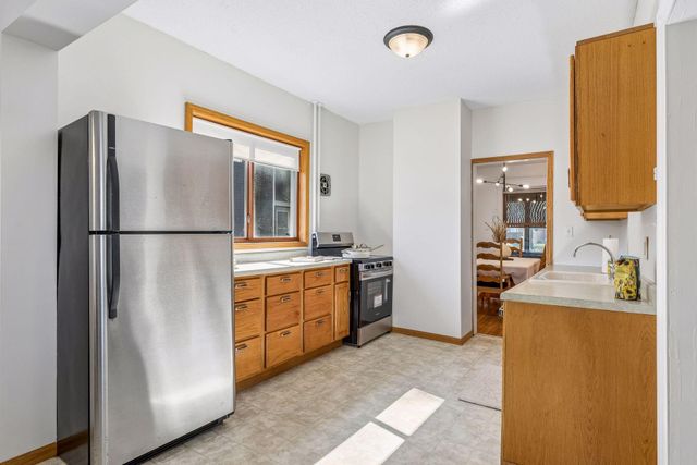 1817 Dayton Avenue, Saint Paul, MN 55104