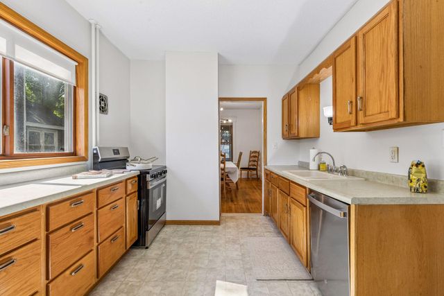1817 Dayton Avenue, Saint Paul, MN 55104
