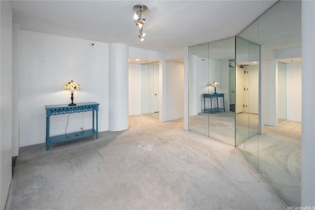 60 N Beretania Street 1202, Honolulu, HI 96817