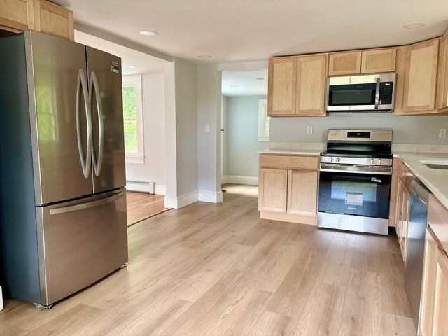 78 Pleasant St, Grafton, MA 01519