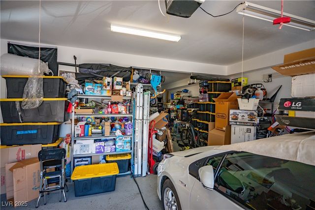 8320 Carabiner Court, Las Vegas, NV 89166