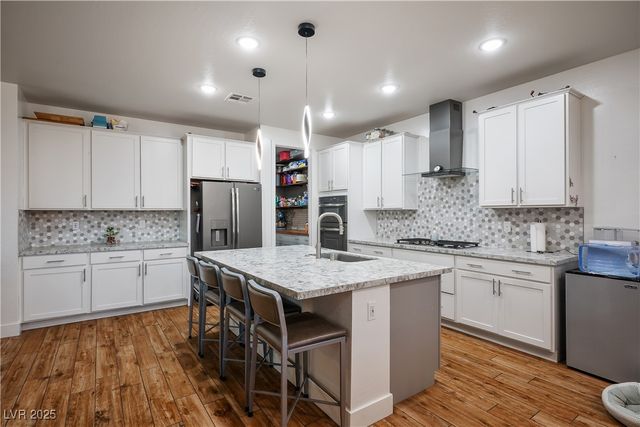 8320 Carabiner Court, Las Vegas, NV 89166