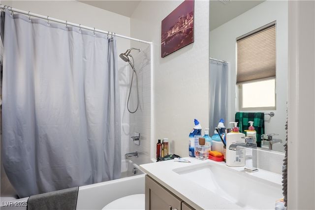 8320 Carabiner Court, Las Vegas, NV 89166