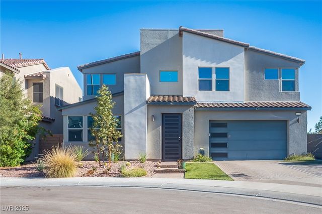 8320 Carabiner Court, Las Vegas, NV 89166