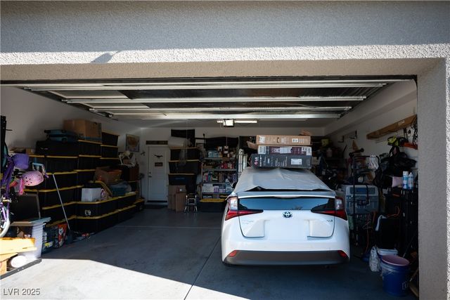 8320 Carabiner Court, Las Vegas, NV 89166