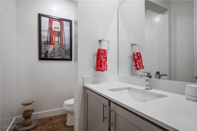 8320 Carabiner Court, Las Vegas, NV 89166