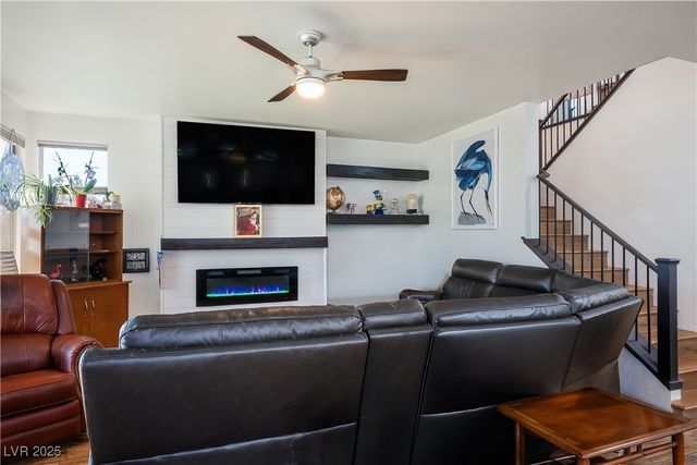 8320 Carabiner Court, Las Vegas, NV 89166