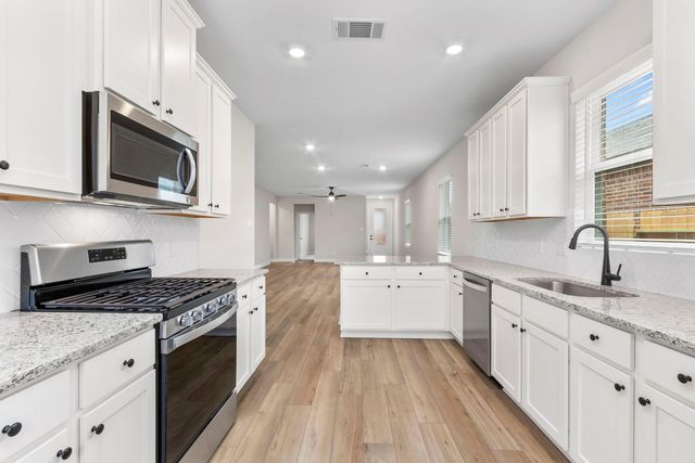 1130 Campside Drive, Beasley, TX 77417