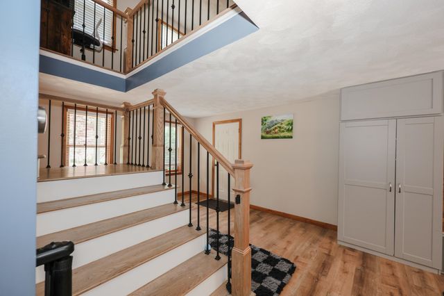 1 Jessica Lane, Derry, NH 03038