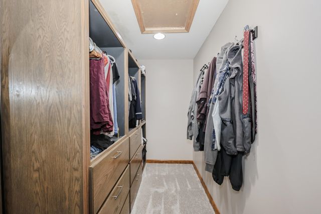 1 Jessica Lane, Derry, NH 03038