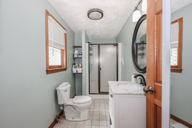 1 Jessica Lane, Derry, NH 03038