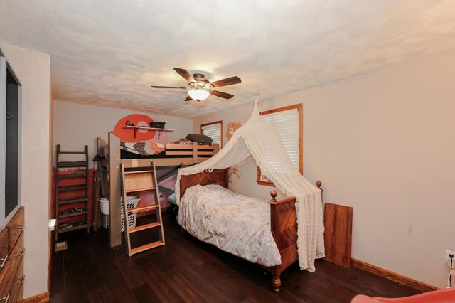 1 Jessica Lane, Derry, NH 03038