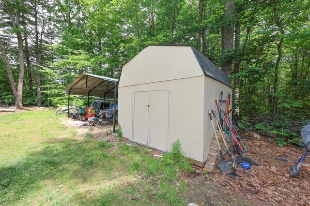 1 Jessica Lane, Derry, NH 03038