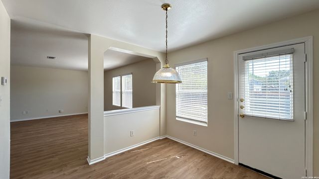 8818 Summer Trail, San Antonio, TX 78250