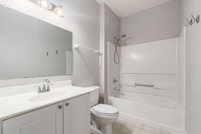 1838 Berrancher Drive, Columbus, OH 43228