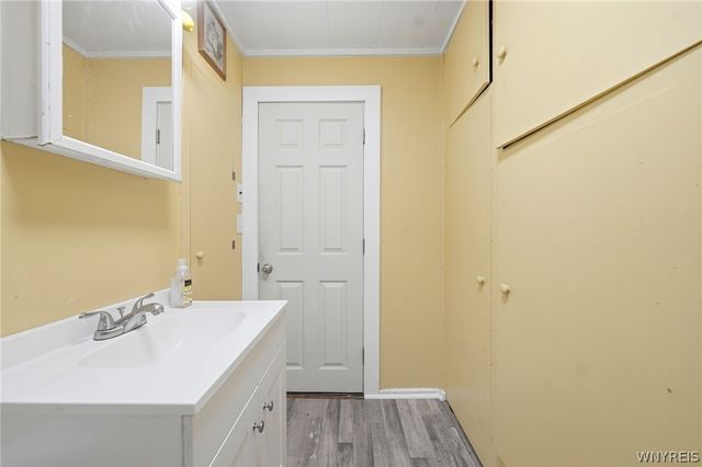 111 Tindle Avenue, West Seneca, NY 14224