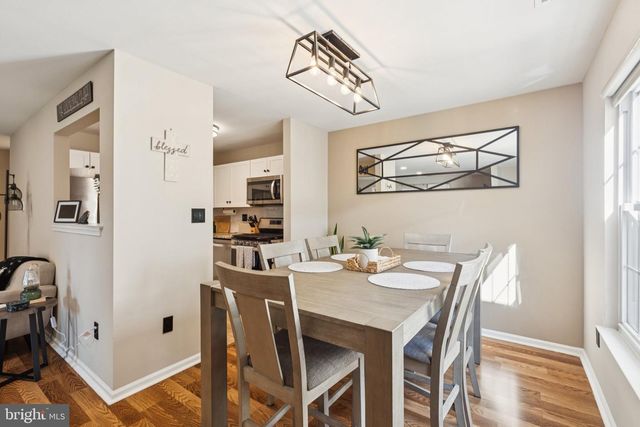 263 STEEPLECHASE CT, Woodbury, NJ 08096